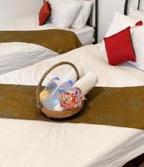 Phra Khanong Apartment | Budget-Friendly 12/14 HOME Studio with Family Amenities