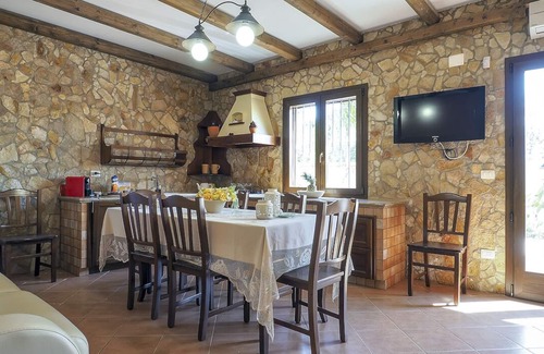 Marina di Mancaversa Villa | Idyllic Villa with Pool, Hot Tub & Ocean Views - 10/10 Rating