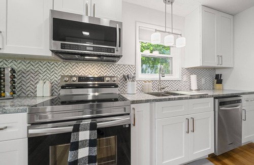Hampton House | Exceptional Lakefront Oasis: Family-Friendly Retreat Near ATL