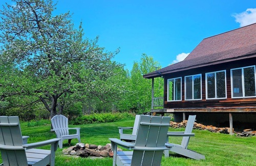North New Portland Cabin | Enchanting 12 Acre Orchard Cabin with Breakfast & Kitchen