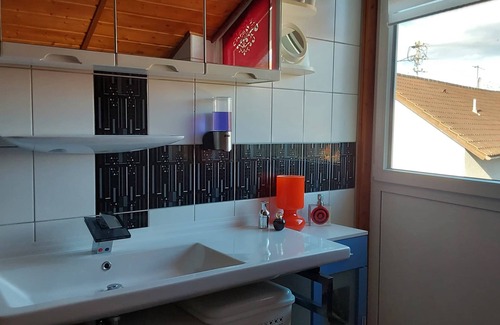 Wyhl House | Convenient Vacation Home Near Europapark Rust - Child-Friendly