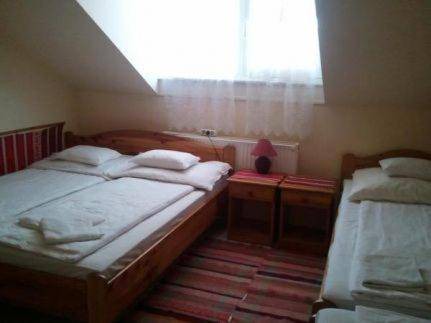 Szentes Bed & Breakfast | 12 m² Bed and breakfast ∙ 4 guests