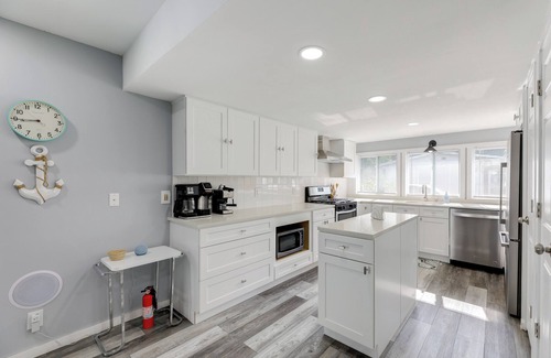 Georgetown House | 12 Mi to Dtwn Lewes & Beach: Delaware Home w/Deck