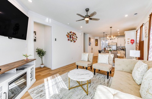 North Chesterfield House | 12 Mi to Dtwn Richmond: Spacious Home w/Deck!