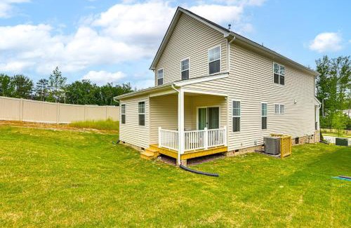North Chesterfield House | 12 Mi to Dtwn Richmond Spacious Home with Deck!