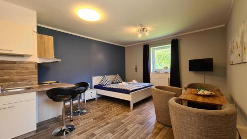Parchtitz Apartment | Discover 12 Mohnblume: Pet-Friendly Oceanfront Retreat