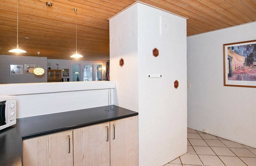 Øby House | Spacious 12-Person Holiday Home in Ulfborg with Amenities