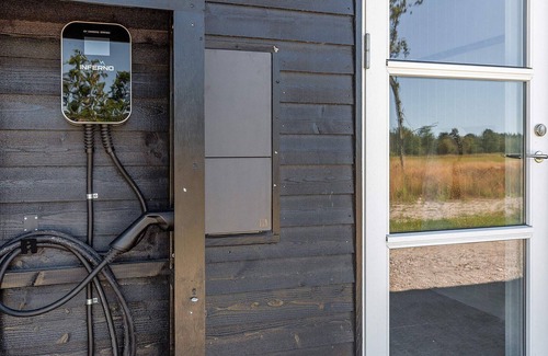 Aalbaek House | Ideal Holiday Home for 12 in Ålbæk with Oceanfront Pool