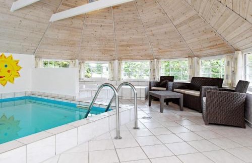 Marielyst House | Spacious 12-Person Holiday Home with Pool in Væggerløse