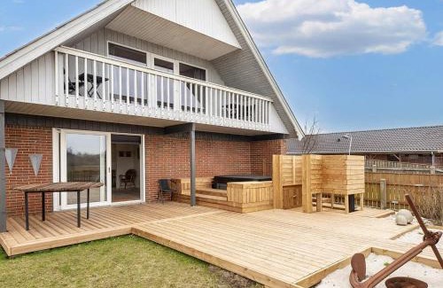 Thyboron House | Discover Holiday Home Thyborøn VI: Family-Friendly Retreat