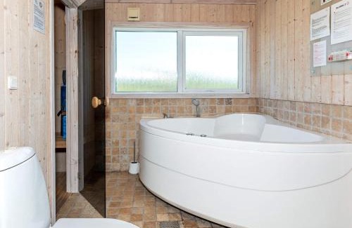Rødhus House | 12 person holiday home in Pandrup-By Traum