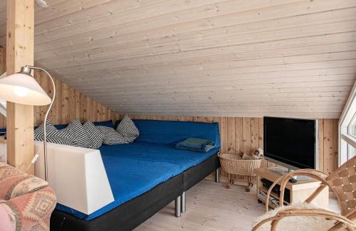 Vestero Havn House | Spacious 12-Person Holiday Home in L s for Families