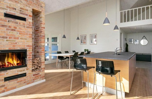 Nr. Lyngby House | Family-Friendly Holiday Home Løkken with Pool Access