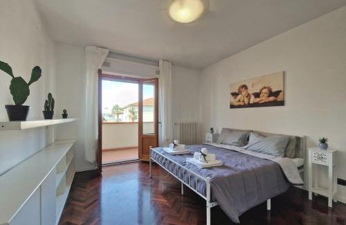 Porto Sant'Elpidio Apartment | Relaxing Retreat with Wi-Fi, Jacuzzi & Pet-Friendly Stays