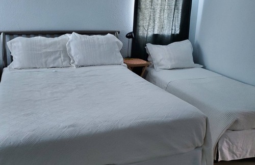 Uvalda Other | Comfortable Full House: 2 Bedrooms & Spa Amenities Await