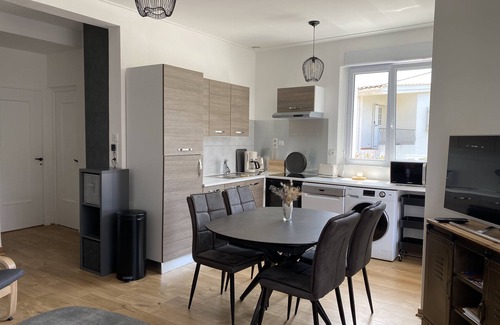 Agay Apartment | Beachside Oasis with Ocean Views, Garden & Family Comfort