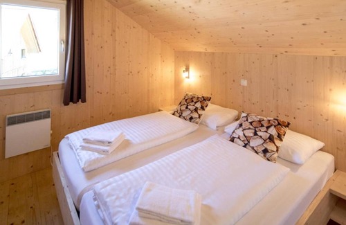 Murau Ski Chalet | Spacious 120 m² Chalet with Kitchen for Up to 9 Guests