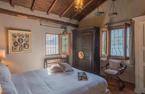 Faggeto Lario Villa | Spacious Villa with 3 Bedrooms and Pet-Friendly Amenities