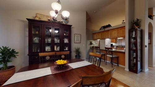 Monument House | Family-Friendly 4-Star Escape at 120 Winding Meadow