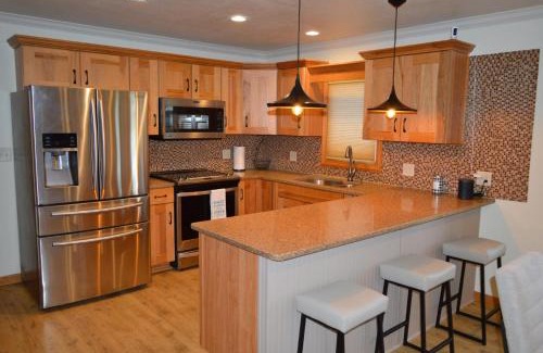 West Okoboji Villa | Family-Friendly Stay at 1202 Dakota Dr: Your Ideal Retreat