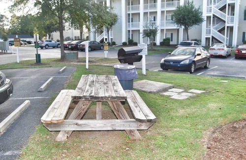 Waterford Plantation Condo | Discover Comfort at 6010 Windsor Green Way with Pool Access