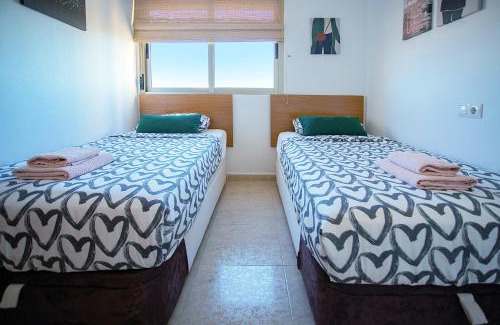 Guardamar del Segura Apartment | Ideal 122 Perfect Apart - Family-Friendly Alicante Retreat