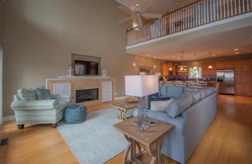 Saint Helena Island House | Family-Friendly Retreat at 125 Ocean Creek Blvd with Pool
