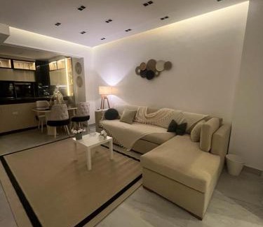 Al Manial Apartment | Child-Friendly Retreat at 127-3 النيل for Your Family Getaway
