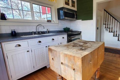 Arnolds Park Villa | Discover Family-Friendly Comfort at 127 Hwy 71 Main House