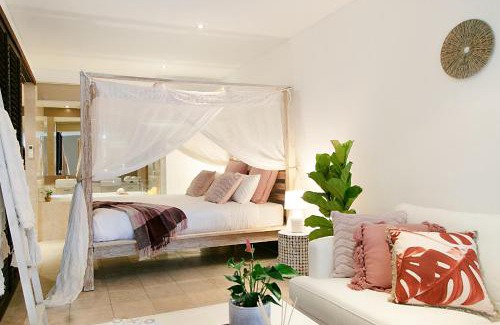 Casuarina Apartment | Stylish 4-Star Resort Apartment with Ocean View & Pool