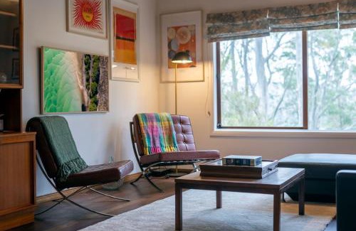 Bermagui House | Discover 129 Murrah: Family-Friendly with Breakfast Included