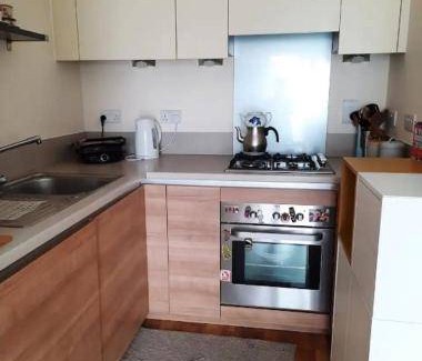 London Borough of Bexley Bed & Breakfast | Cozy Bed and Breakfast with Kitchen for 2 Guests