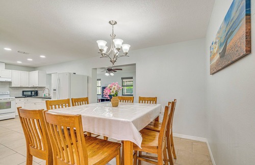 Spring Hill House | Cozy Florida Vacation Home with Ocean View & Private Yard