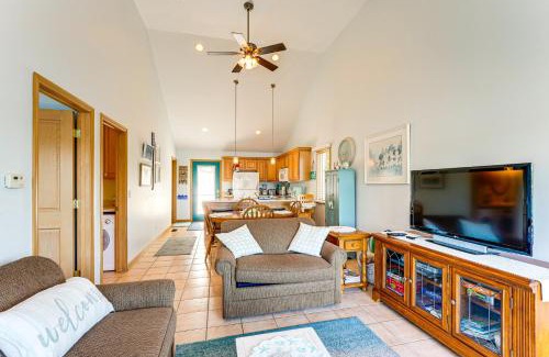 Grand Junction House | 13 Mi to South Haven Lakefront Retreat with Dock!