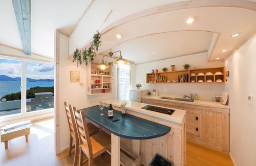 Namhae Hotel | Guest Rated 9.8: Stay at 13 Ohoo Pension with Breakfast