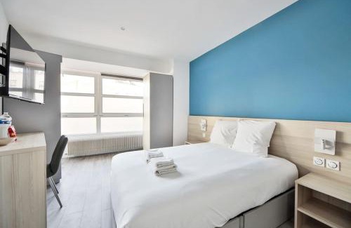 Charenton-le-Pont Apartment | Studio Charenton: Fitness & Cinema with Great Reviews