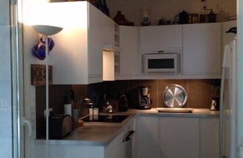 Carcans Plage Apartment | Beautiful House Retreat in Carcans Plage with Ocean Views
