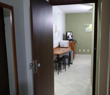 J Jeriquara Apartment | Relax in 1307 AP: Private Hot Tub & Poolside Drinks