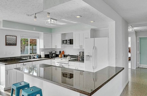 Cypress Lakes Villa | Family Backyard Retreat with Heated Pool & Ocean Views