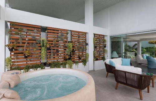Lamai Hotel | Eco-Friendly 5-Star Hotel with Kitchen & Perfect Reviews