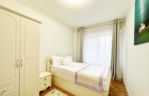 Sansar Apartment | Spacious 135m2 Apartment with Airport Pickup & Kids Welcome