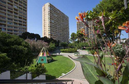 Puig Apartment | Spacious 3-Bedroom Apartment with Pool for Up to 7 Guests