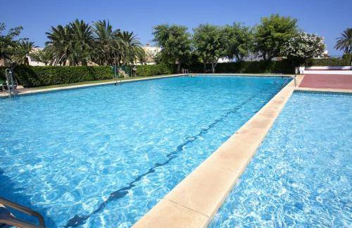 Puig Apartment | Spacious 3-Bedroom Apartment with Pool for Up to 7 Guests
