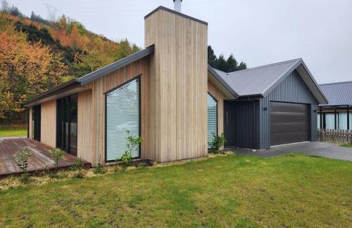Hanmer Springs House | Child-Friendly Retreat at 136 Jacks Pass Road - Rated 10/10
