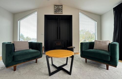 Hanmer Springs House | Child-Friendly Retreat at 136 Jacks Pass Road - Rated 10/10