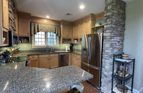 Mercersburg House | Elegant Slope Side Townhouse at 13801 Trailside Lane