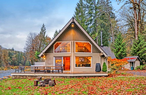 Gold Bar Cabin | 139 m² Cabin ∙ 3 bedrooms ∙ 8 guests