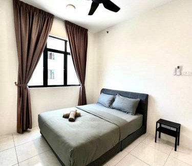 Kampung Sungai Nibong Apartment | Cozy Homestay Near Queensbay Mall - 4-Star Rating