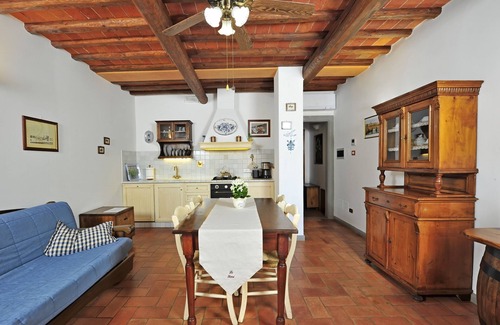 Montespertoli Villa | Medieval Villa Retreat in the Chianti Hills of Florence
