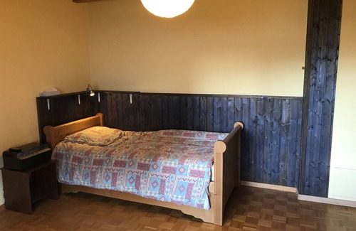 Borex Bed & Breakfast | Cozy Room in Borex with Breakfast & Kitchen Amenities